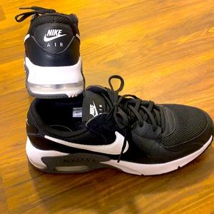 Size 11 Women’s Nike shoes, worn maybe twice.